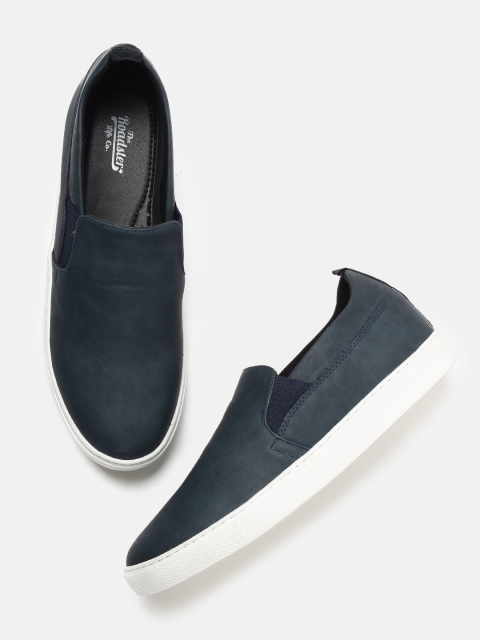 

Roadster Men Blue Slip-On Sneakers