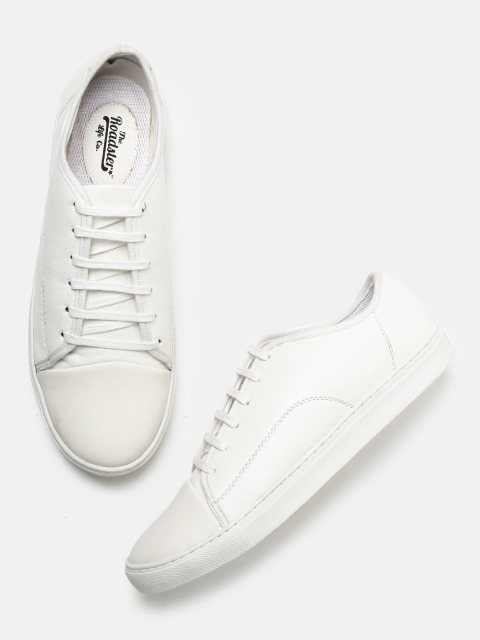 

Roadster Men White Sneakers