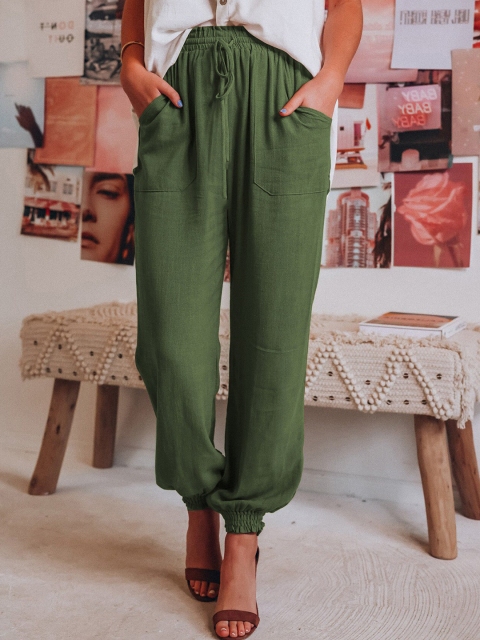 

La Aimee Women Green Solid Trousers