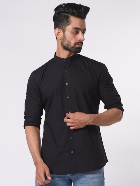 

Tistabene Men Black Comfort Regular Fit Solid Cotton Casual Shirt