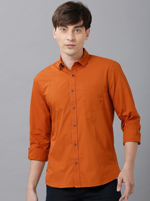 

IMYOUNG Men Brown Long Roll-Up Sleeves Smart Slim Fit Casual Shirt