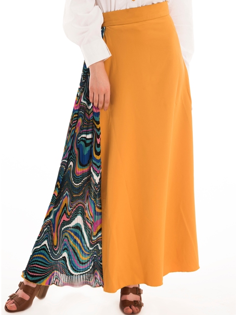 

KHUMAAR Shuchi Bhutani Women Mustard Yellow & Blue Printed Flared Maxi Skirt