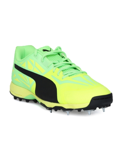 cricket spike shoes myntra