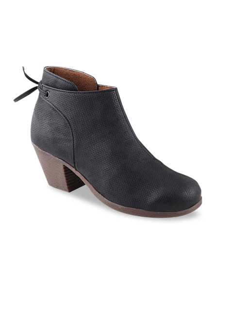 

Shoetopia Women Black Solid Regular Boots
