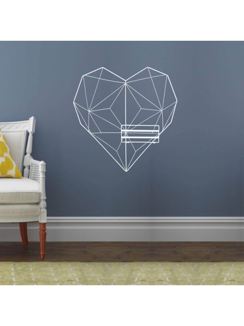 

Awestuffs White Solid Heart Shaped Grid Wall Art