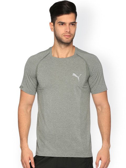 

Puma Men Grey Solid Round Neck T-shirt 59063203