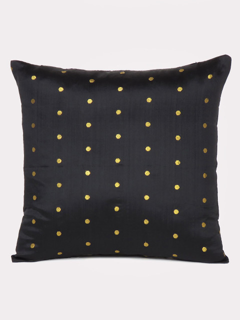 

OUSSUM Black & Gold-Toned Geometric Square Cushion Covers