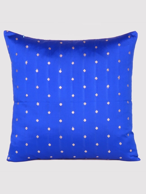 

OUSSUM Blue & Gold-Toned Embroidered Square Cushion Covers