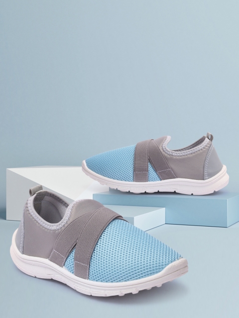 

YK Unisex Kids Grey Woven Design Slip-On Sneakers