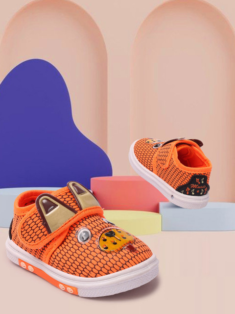 

YK Kids Orange Printed Synthetic Slip-On Sneakers
