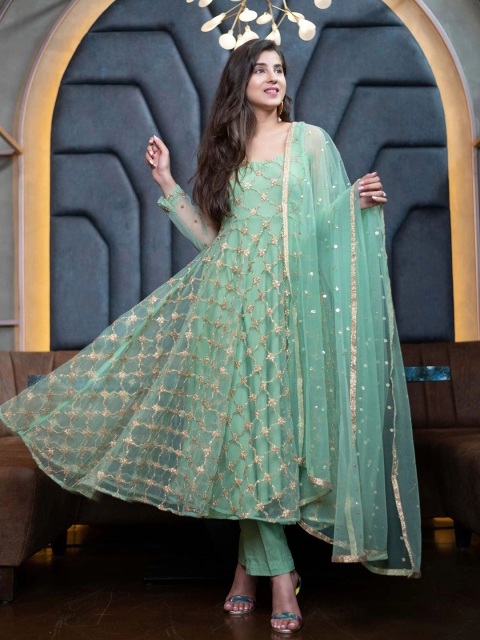 

YOYO Fashion Green & Gold-Toned Embroidered Semi-Stitched Dress Material
