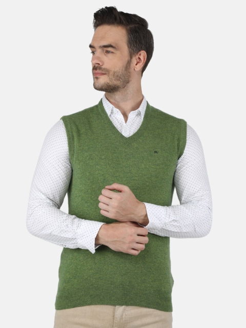 

Monte Carlo Men Green Solid Sweater Vest