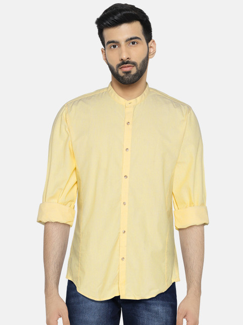 

Peter England Men Yellow Slim Fit Solid Casual Shirt