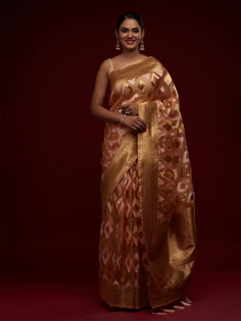 

Koskii Peach-Coloured & Gold-Toned Woven Design Zari Art Silk Banarasi Saree