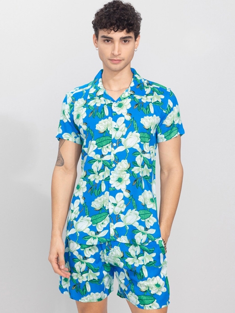 

Snitch Men Beige-Colored & Blue Printed Shirt with Shorts Co-Ords