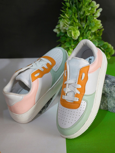 

Killer Women Off White & Green Colourblocked Sneakers