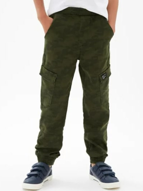 

Marks & Spencer Boys Green Camouflage Printed High-Rise Joggers