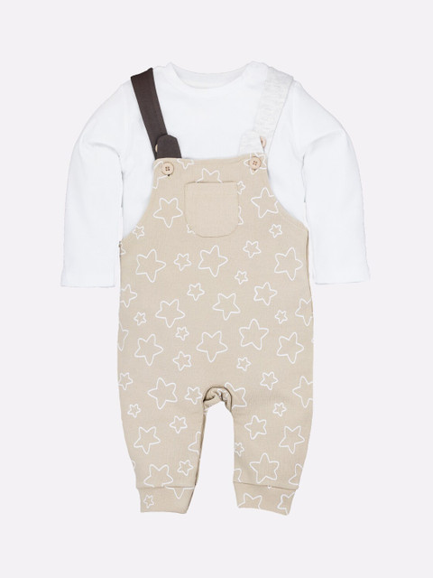

BABY GO Infant Boys Beige & White Printed Dungarees