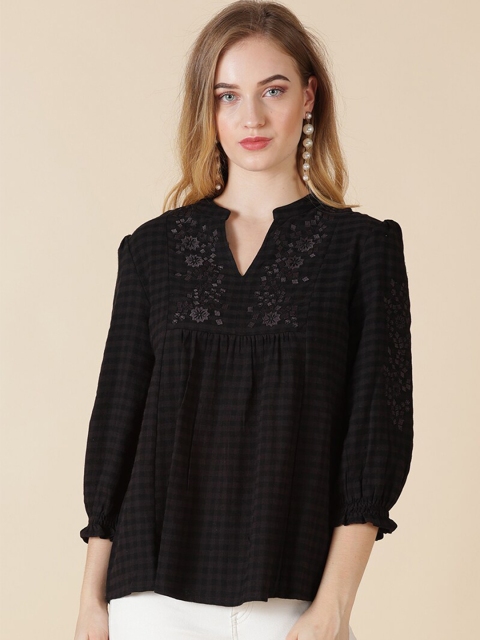 

Gipsy Women Black Mandarin Collar Cotton Tunic