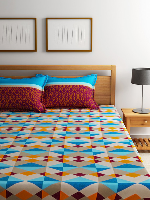 

Trident Multicoloured Double Bedsheet with 2 Pillow Covers, Multi