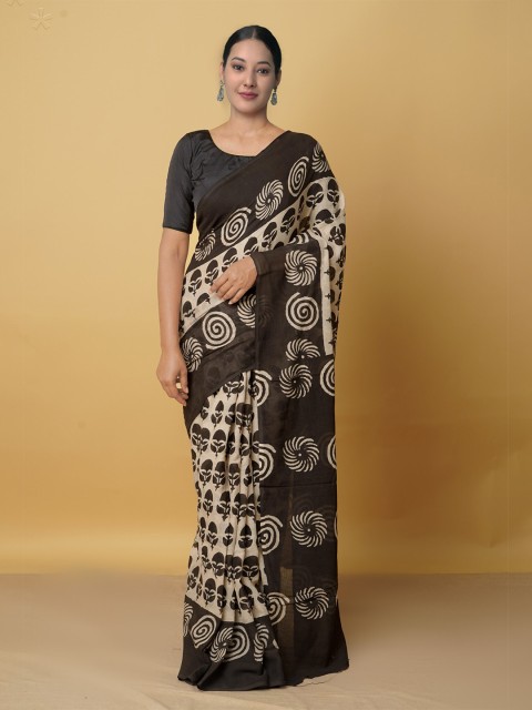 

Unnati Silks Cream-Coloured & Black Floral Pure Cotton Bagru Saree