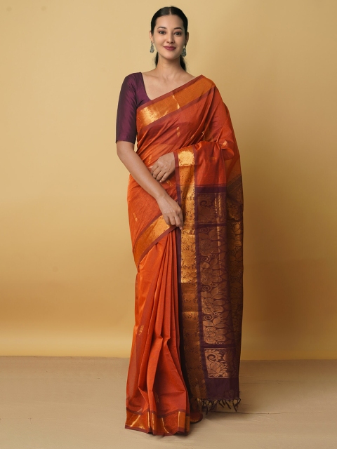 

Unnati Silks Orange & Gold-Toned Woven Design Zari Pure Cotton Gadwal Saree