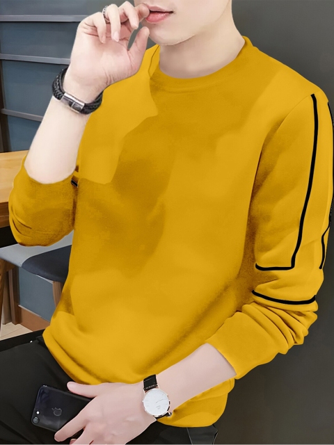 

GESPO Men Mustard Yellow Cotton T-shirt