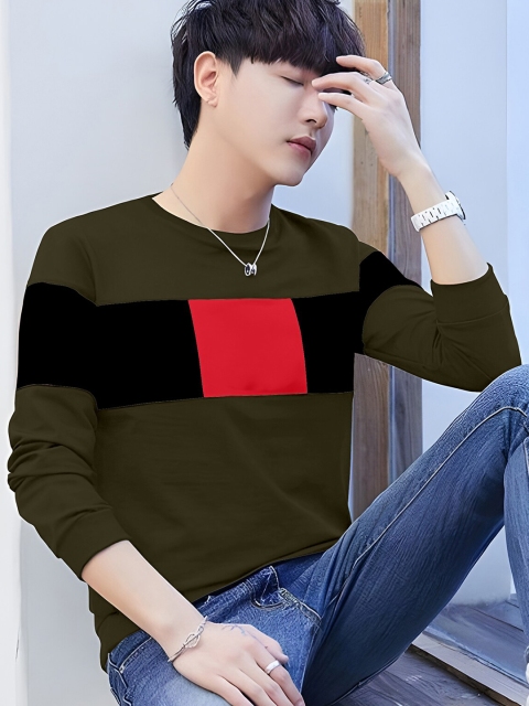 

GESPO Men Green Colourblocked T-shirt