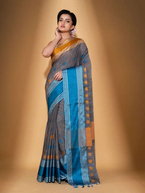 

BEATITUDE Women Grey & Blue Floral Pure Cotton Saree