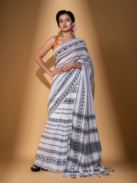 

BEATITUDE White & Black Woven Design Pure Cotton Saree