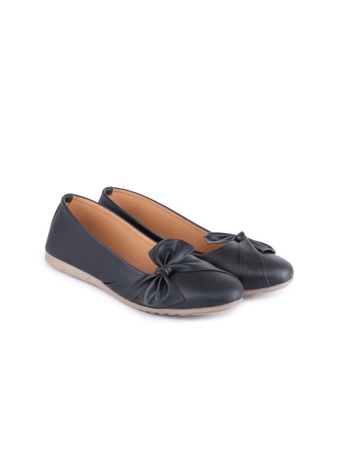 

Moonwalk Women Black Ballerinas with Bows