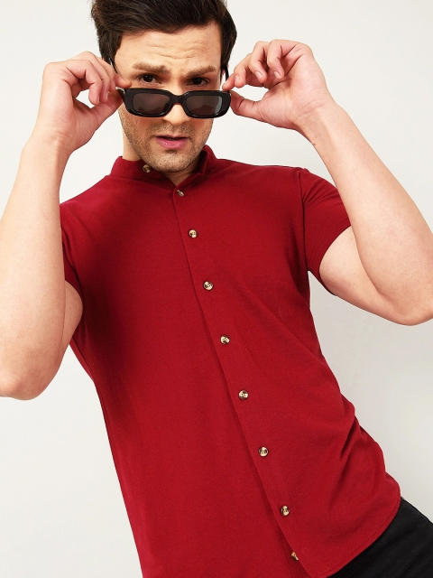 

GESPO Men Maroon Solid Cotton Mandarin Collar Casual Shirt
