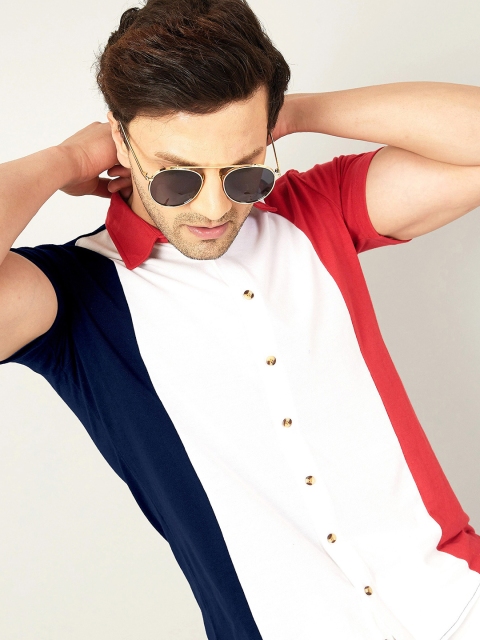 

GESPO Men White Striped Casual Shirt