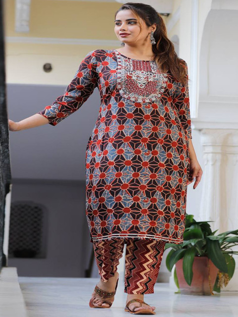 

SINGNI Women Multicoloured Ethnic Motifs Printed Kurta with Palazzos & With Dupatta, Multi