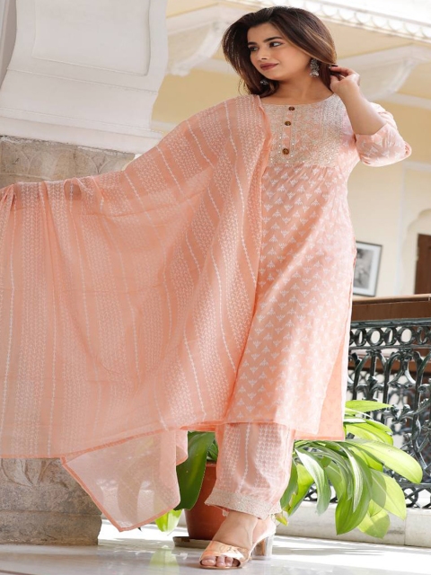 

SINGNI Women Peach-Coloured Yoke Design Layered Kurta with Palazzos & With Dupatta