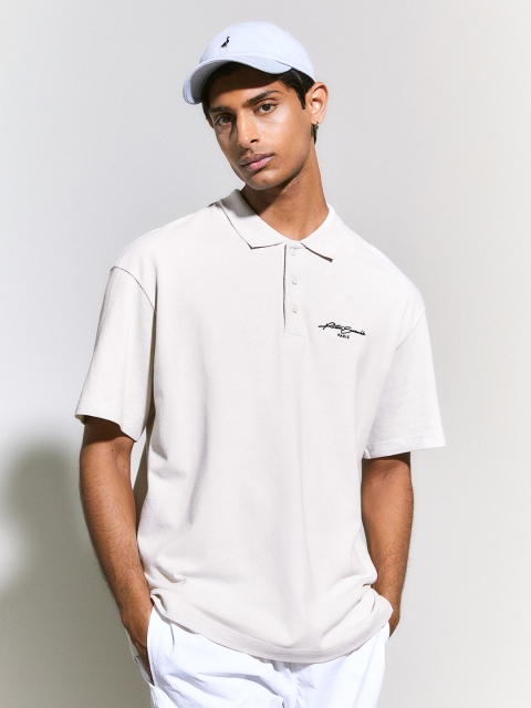 

H&M Men Beige Relaxed Fit Polo shirt