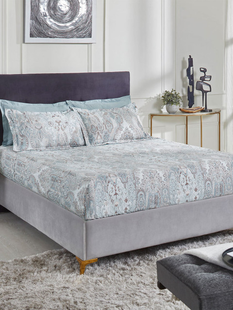 

Trident Sea Green & Off White Ethnic Motifs 400 TC King Bedsheet with 4 Pillow Covers