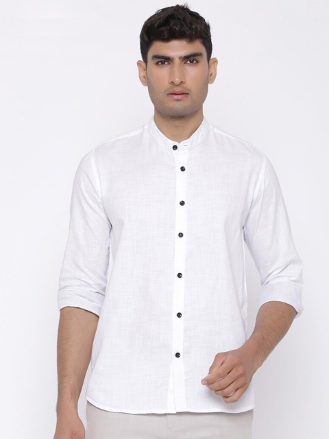 

Tistabene Men White Solid Comfort Casual Shirt