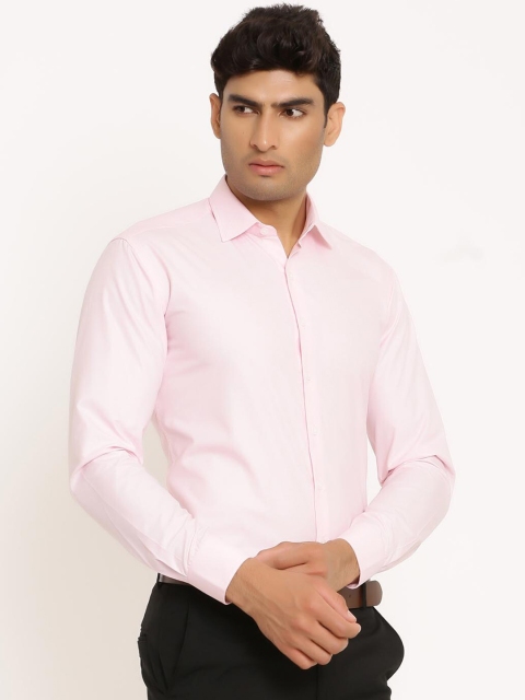 

Tistabene Men Pink Solid Comfort Cotton Casual Shirt