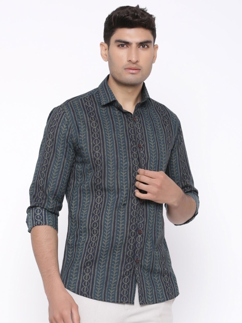 

Tistabene Men Black Comfort Printed Casual Cotton Shirt