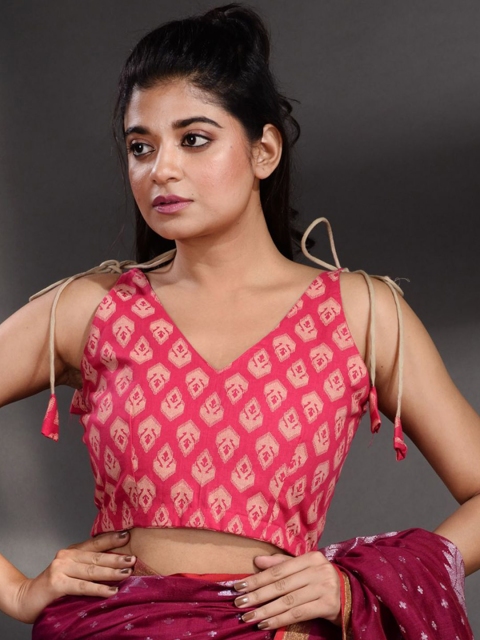 

Charukriti Women Maroon Printed Cotton Saree Blouse