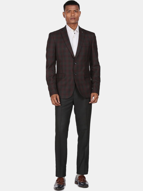 

Arrow Men Grey & Maroon Checked Single-Breasted Two-Piece Formal Suit
