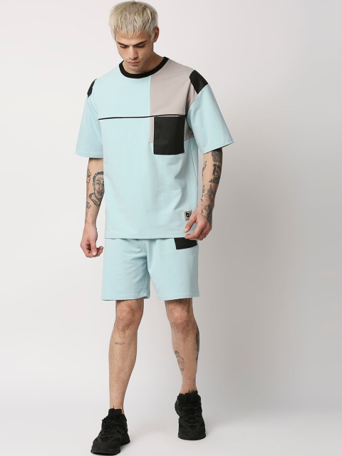 

Blamblack Men Blue Colourblocked Co-Ords Set
