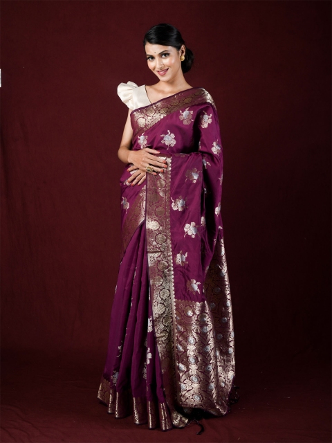 

Exclusiva Purple & Gold-Toned Floral Zari Silk Blend Banarasi Saree