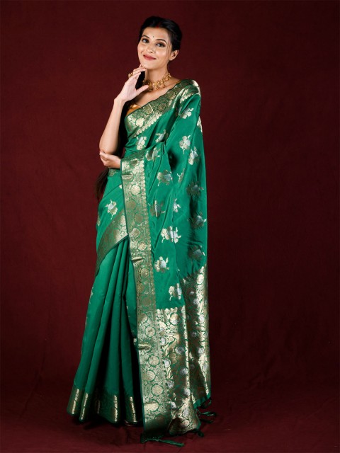 

Exclusiva Green & Gold-Toned Floral Zari Silk Blend Saree