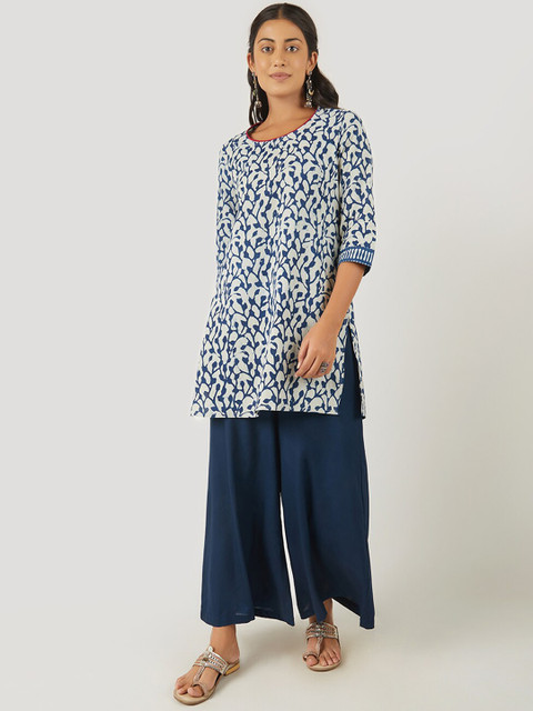 

EK BY EKTA KAPOOR Women Blue & White Printed Cotton Kurta