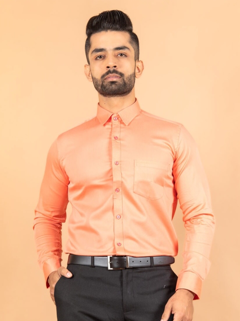 

Tistabene Men Pink Solid Comfort Casual Shirt