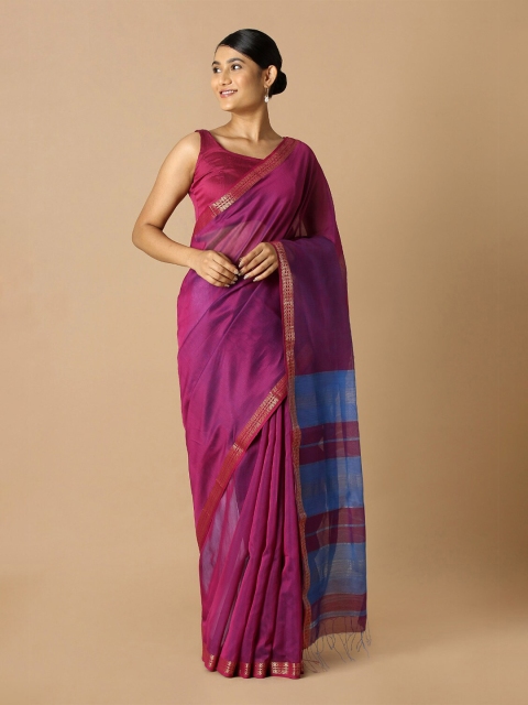 

Taneira Pink & Gold-Toned Zari Silk Cotton Maheshwari Saree