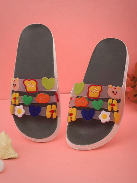 

Pampy Angel Women Grey & Red Printed Rubber Sliders