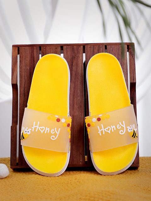 

Pampy Angel Women Yellow & White Printed Rubber Sliders